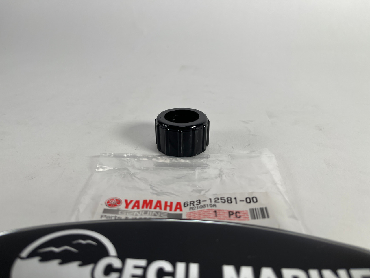 $5.99* GENUINE YAMAHA no tax* JOINT,HOSE 1 6R3-12581-00-00 *In Stock & Ready To Ship