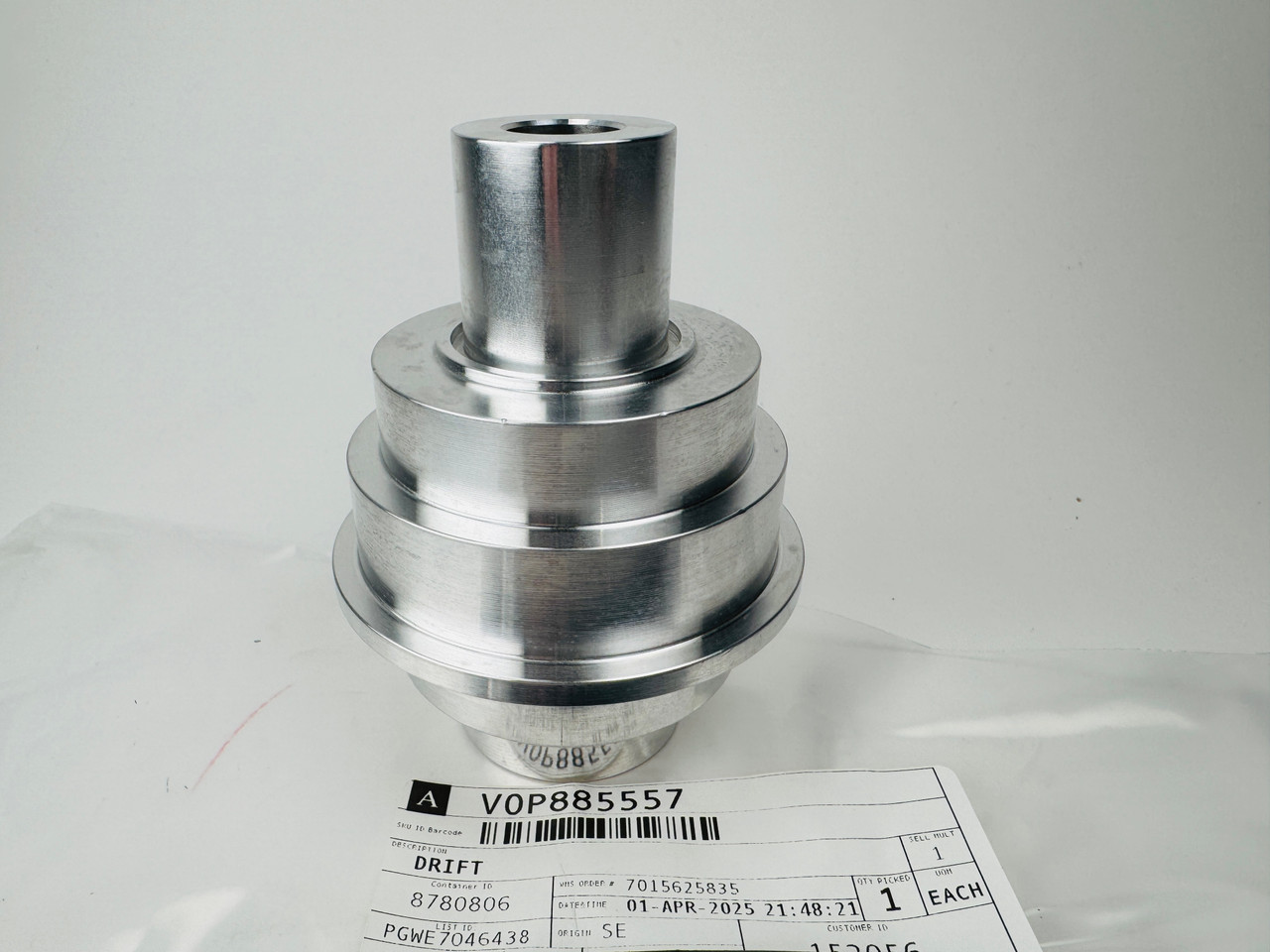 $269.99* GENUINE VOLVO no tax* DRIFT 885557 *In Stock & Ready To