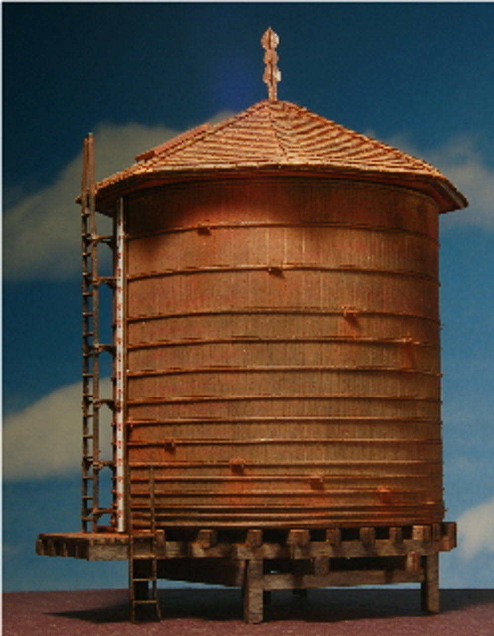 1258 - HO-SCALE WATER TANK (ROOFTOP) 20,000 GALLON - GCLaser