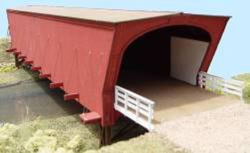 HO-SCALE COVERED BRIDGE