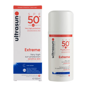 Ultrasun Extreme Sun Lotion SPF 50+ keeps your skin protected –and is suitable even for sensitive skin types.