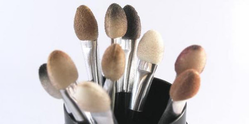 The 10 Worst Beauty Crimes