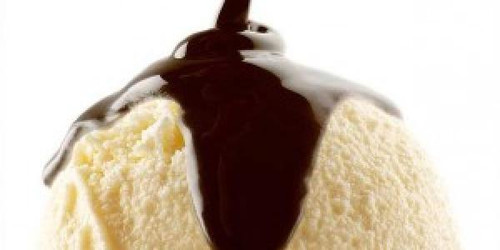 The Easiest Vanilla Ice Cream – Ever