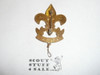 First Class Hat Pin, Vertical safety Pin Clasp, Pointed Crown, 53mm Tall with knot