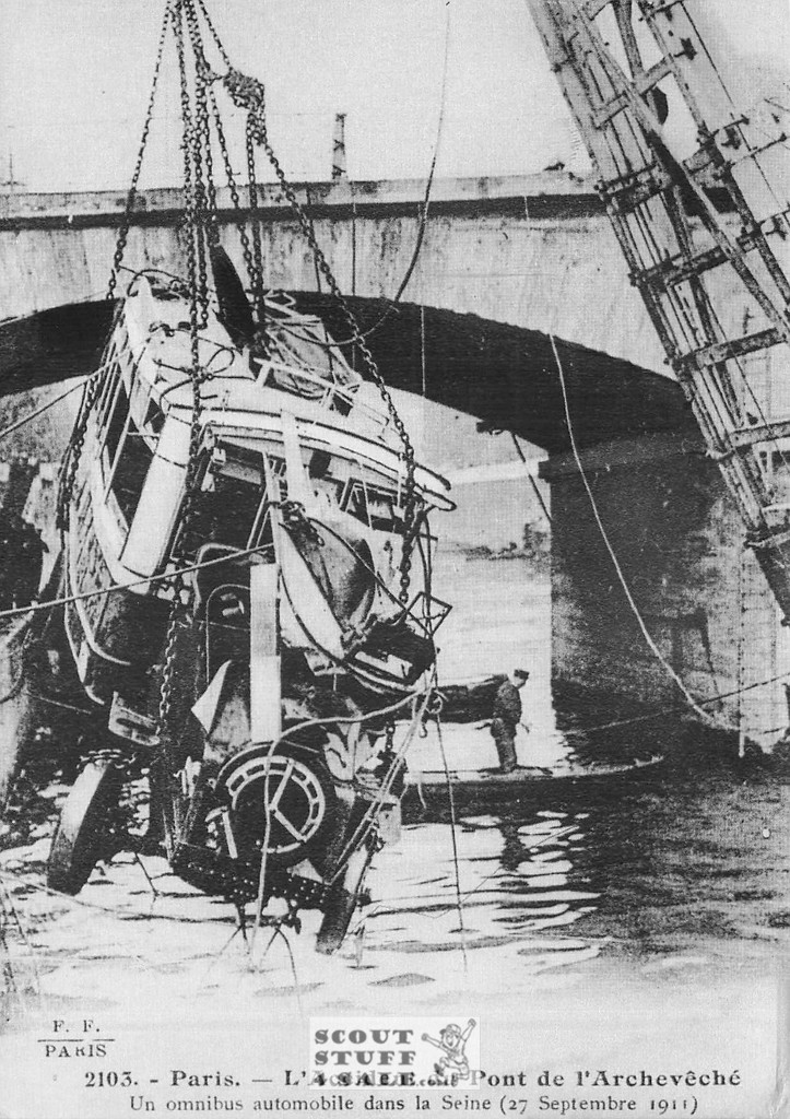 1900's Paris Photography Postcard, Editions Nugeron #PARIS70