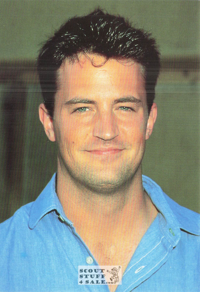 Matthew Perry British Postcard, Editions Nugeron #PRT22