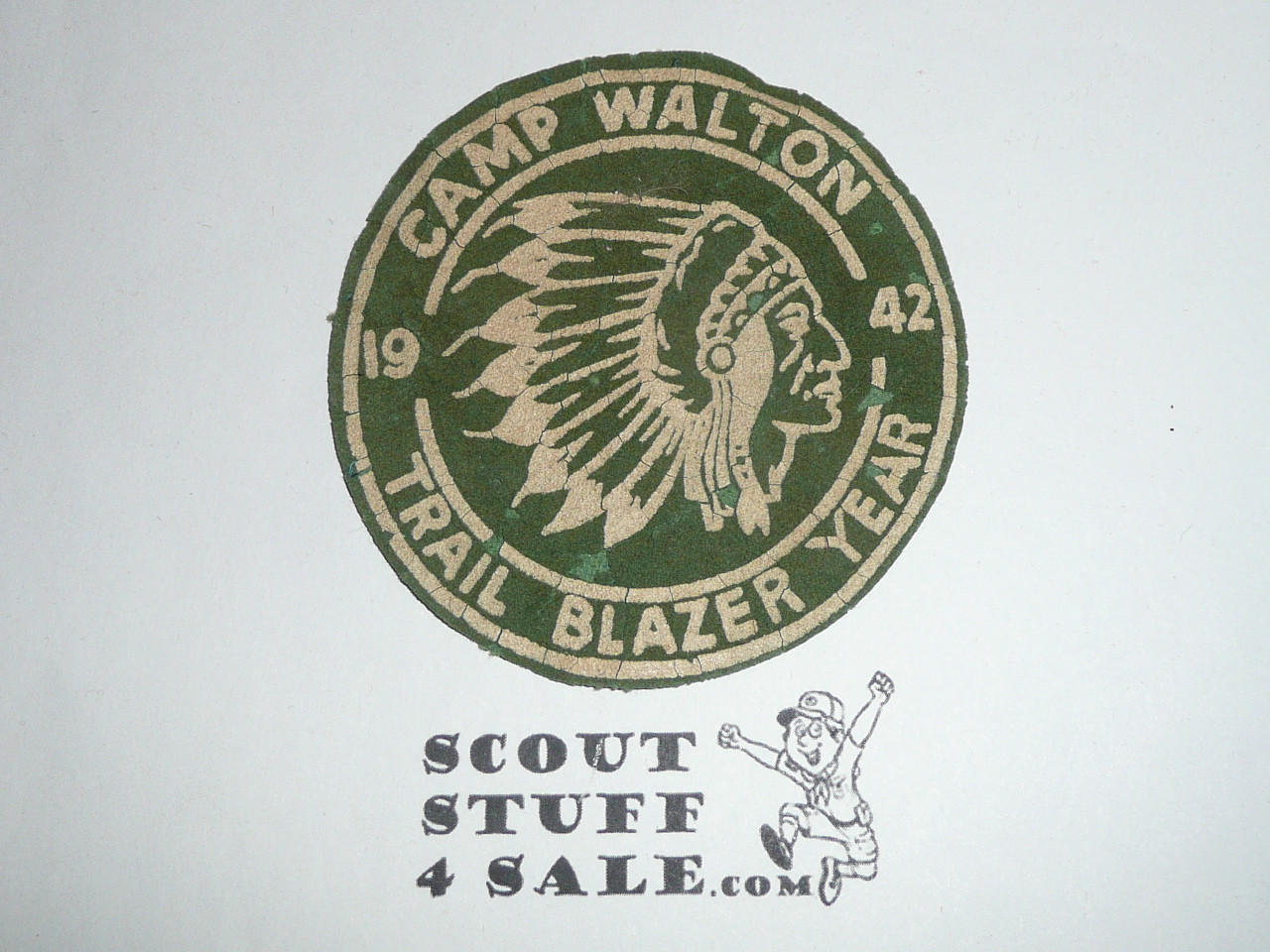 Camp Walton Felt Patch, Illinois, 1942 Trail Blazer Year