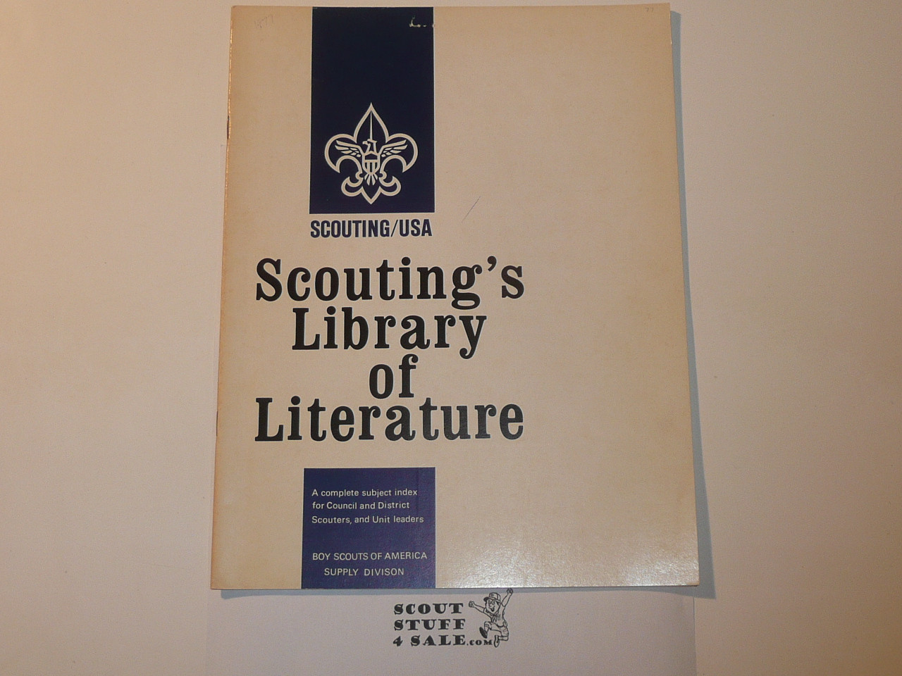 1978 Scoutings Library of Literature Catalog, 12-77 Printing
