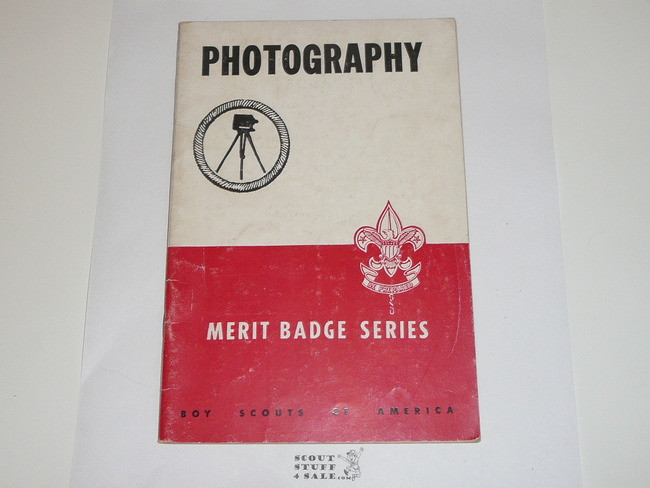 Photography Merit Badge Pamphlet, Type 5, Red/Wht Cover, 1-45 Printing