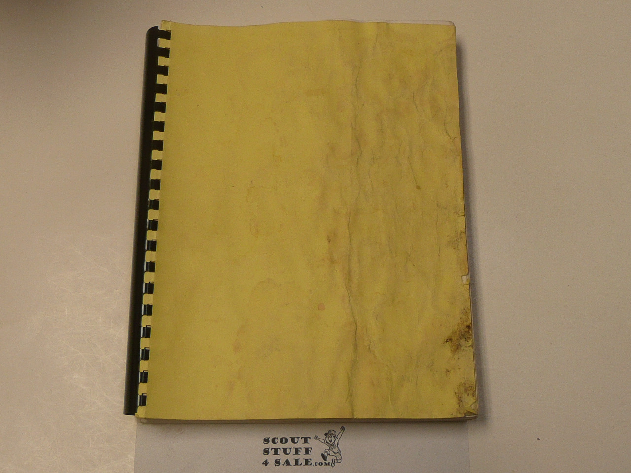 Complete Guide to Scouting Collectibles with Value, by R. J. Sayers, 1992, Signed by Author