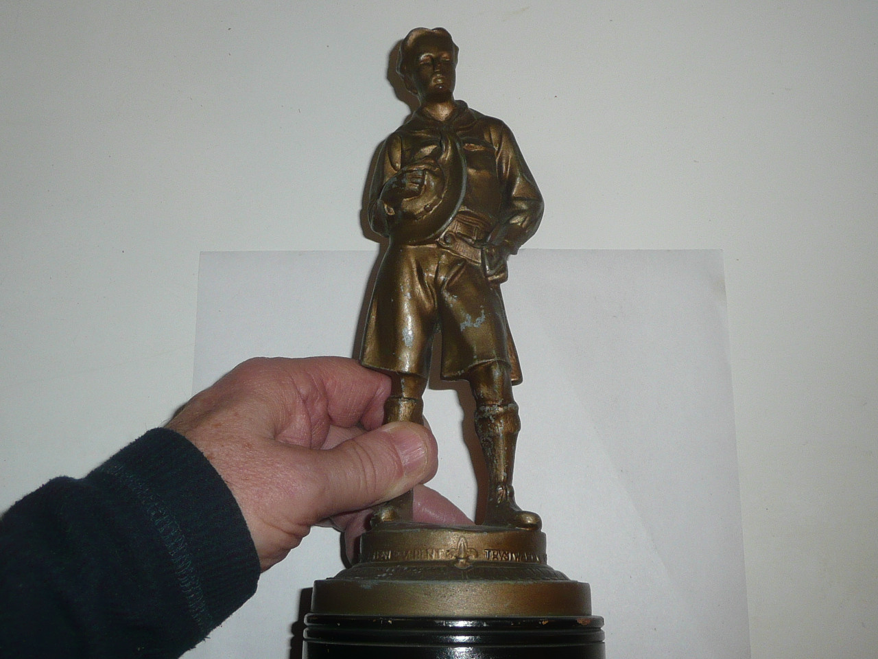 1935 mckenzie statue, bronze finish, 11 high by 5 wide with base, 8 inch statue