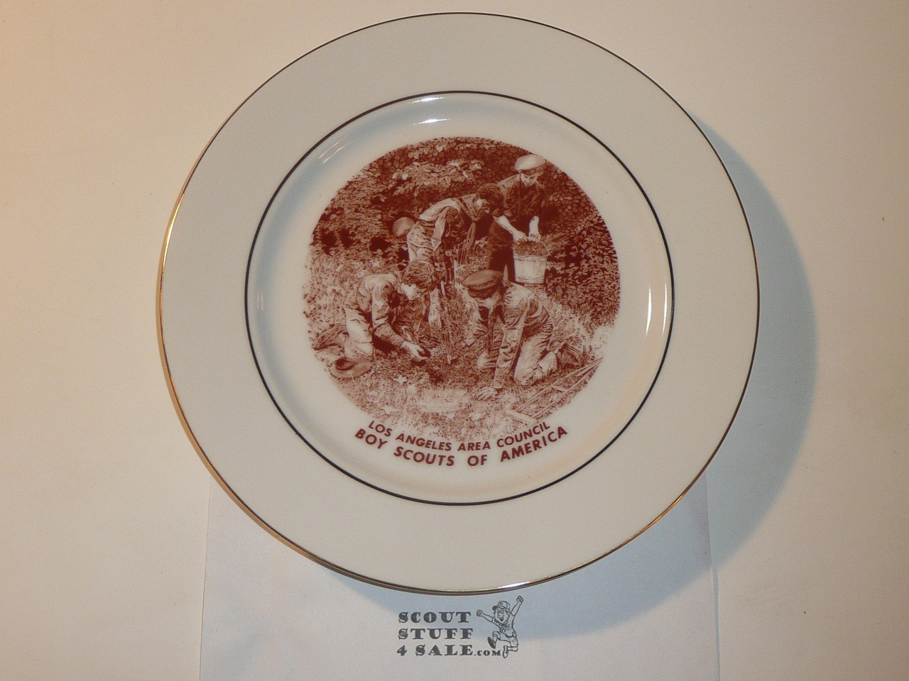 Los Angeles Area Council Decorative Plate, Norman Rockwell, Only 200 made, numbered