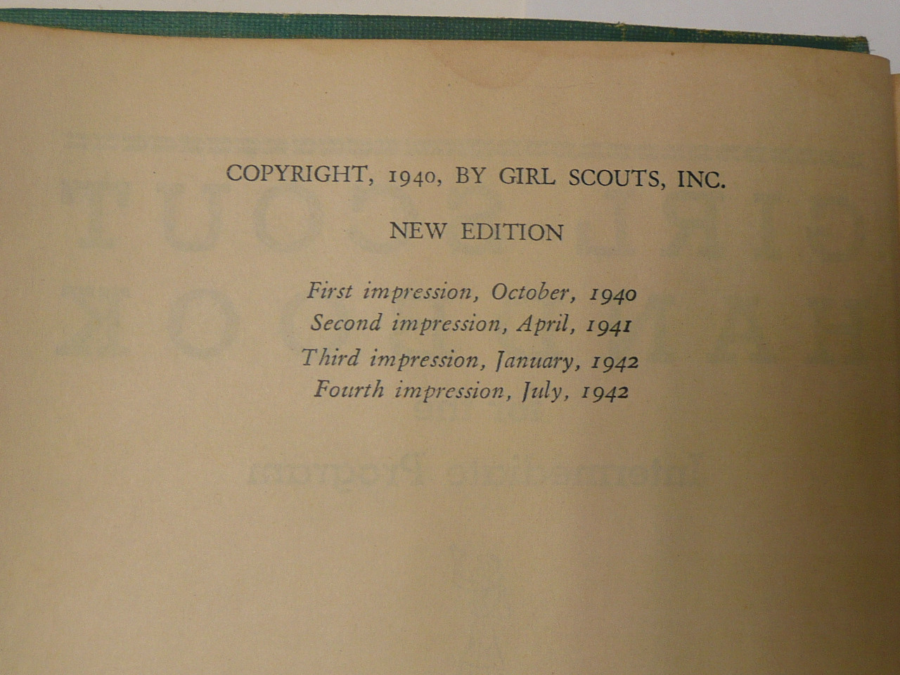 1941 Official Girl Scout Handbook, hardbound, 4-41 Printing, 2nd printing, lite use