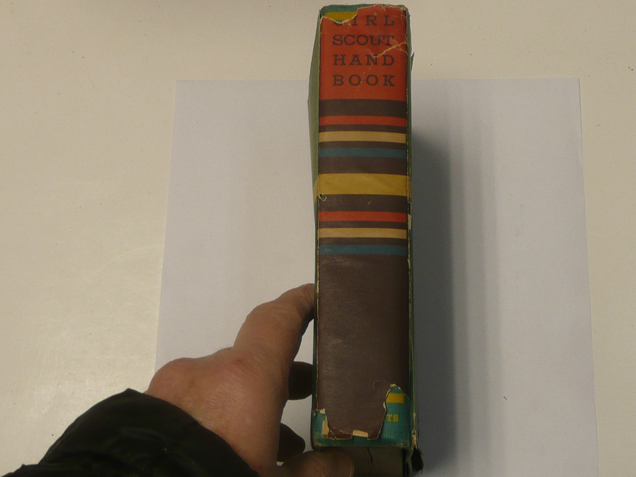 1942 Official Girl Scout Handbook, hardbound, 1-42 Printing, 3rd printing, MINT with dust cover