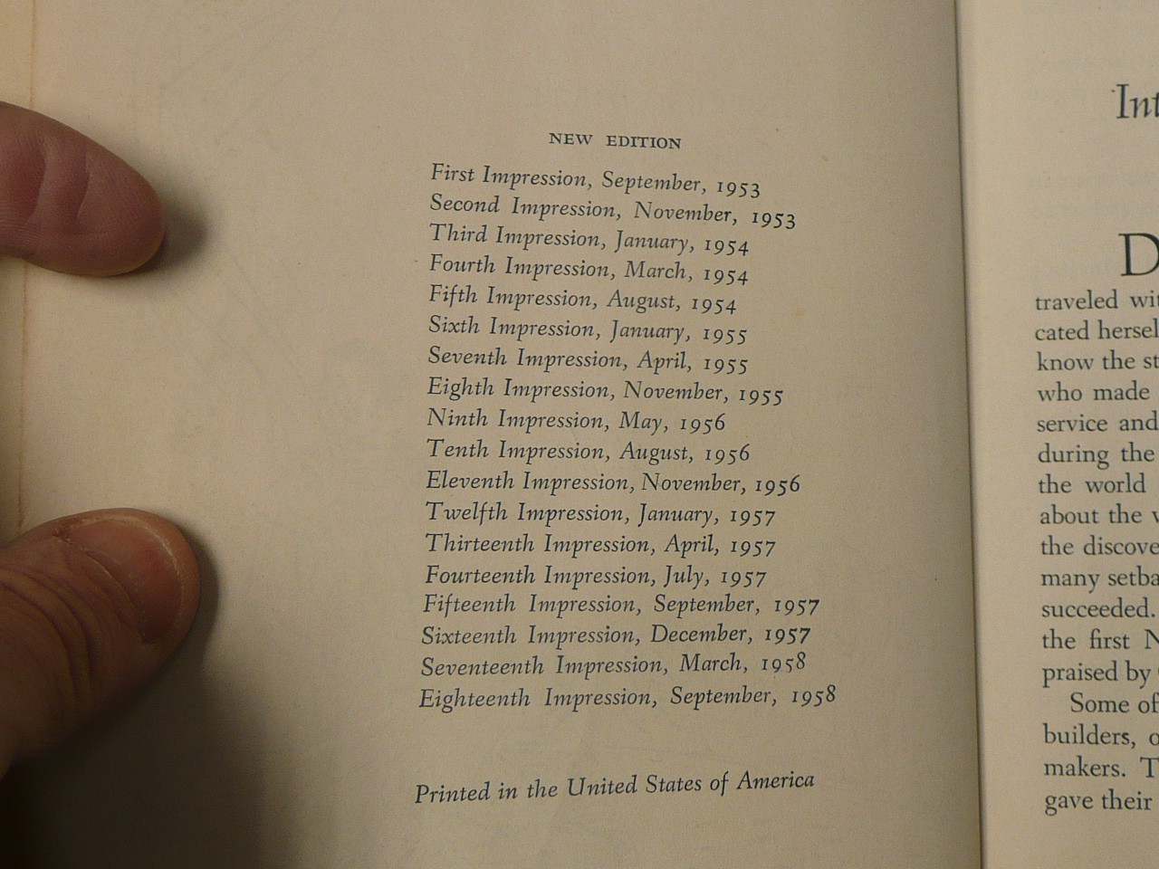 1958 Official Girl Scout Handbook, hardbound, 9-58 Printing, 18th printing, Green Plastic Book Cover