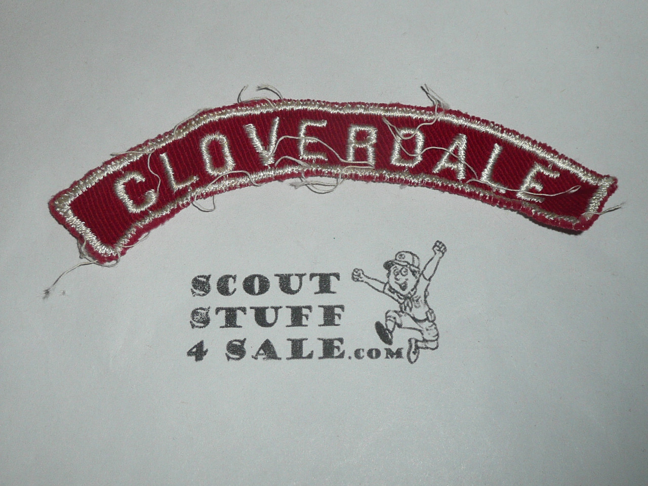 CLOVERDALE Red and White Community Strip, California, sewn