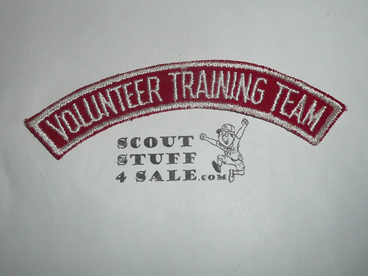 VOLUNTEER TRAINING TEAM Red and White Community Strip