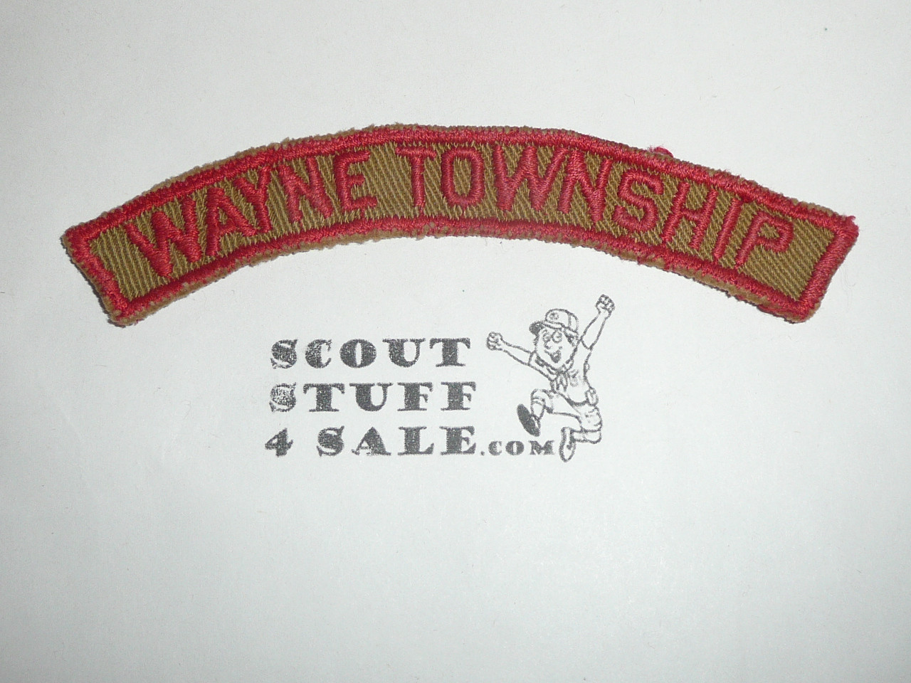 WAYNE TOWNSHIP Khaki and Red Community Strip, sewn