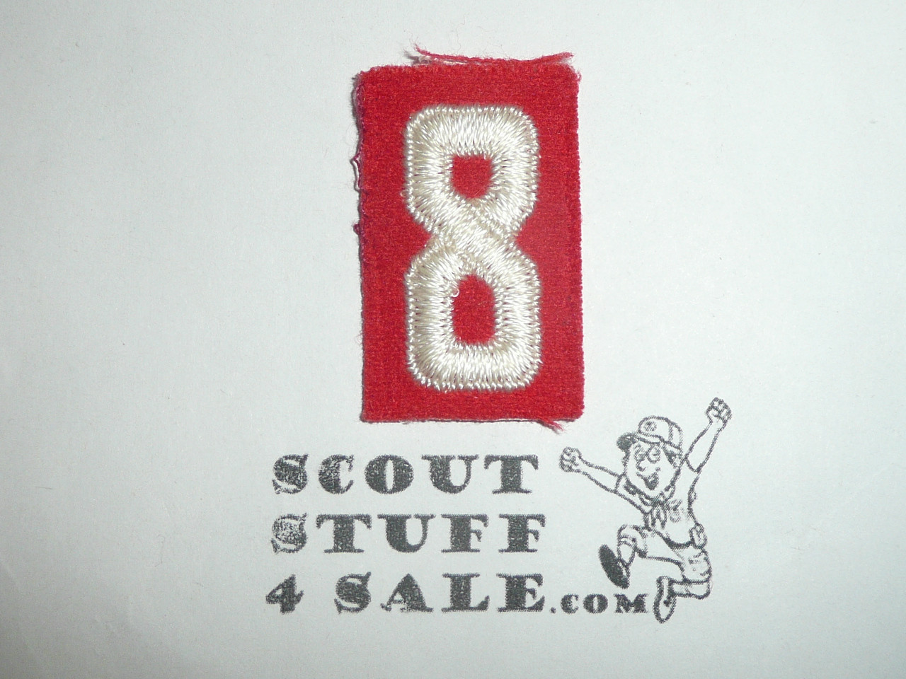 Red Troop Numeral "8", felt, OLD