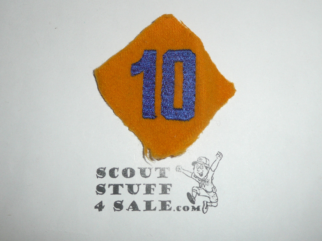 Gold Cub Scout Pack Numeral "10", felt, OLD, lite use
