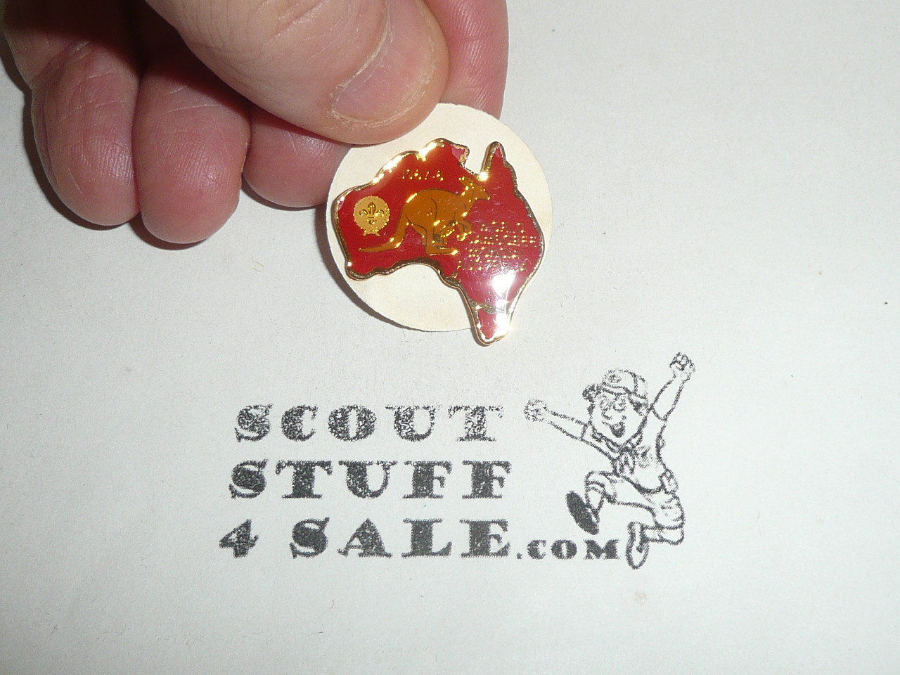 1987-1988 Boy Scout World Jamboree Pin, Australia Map, Red