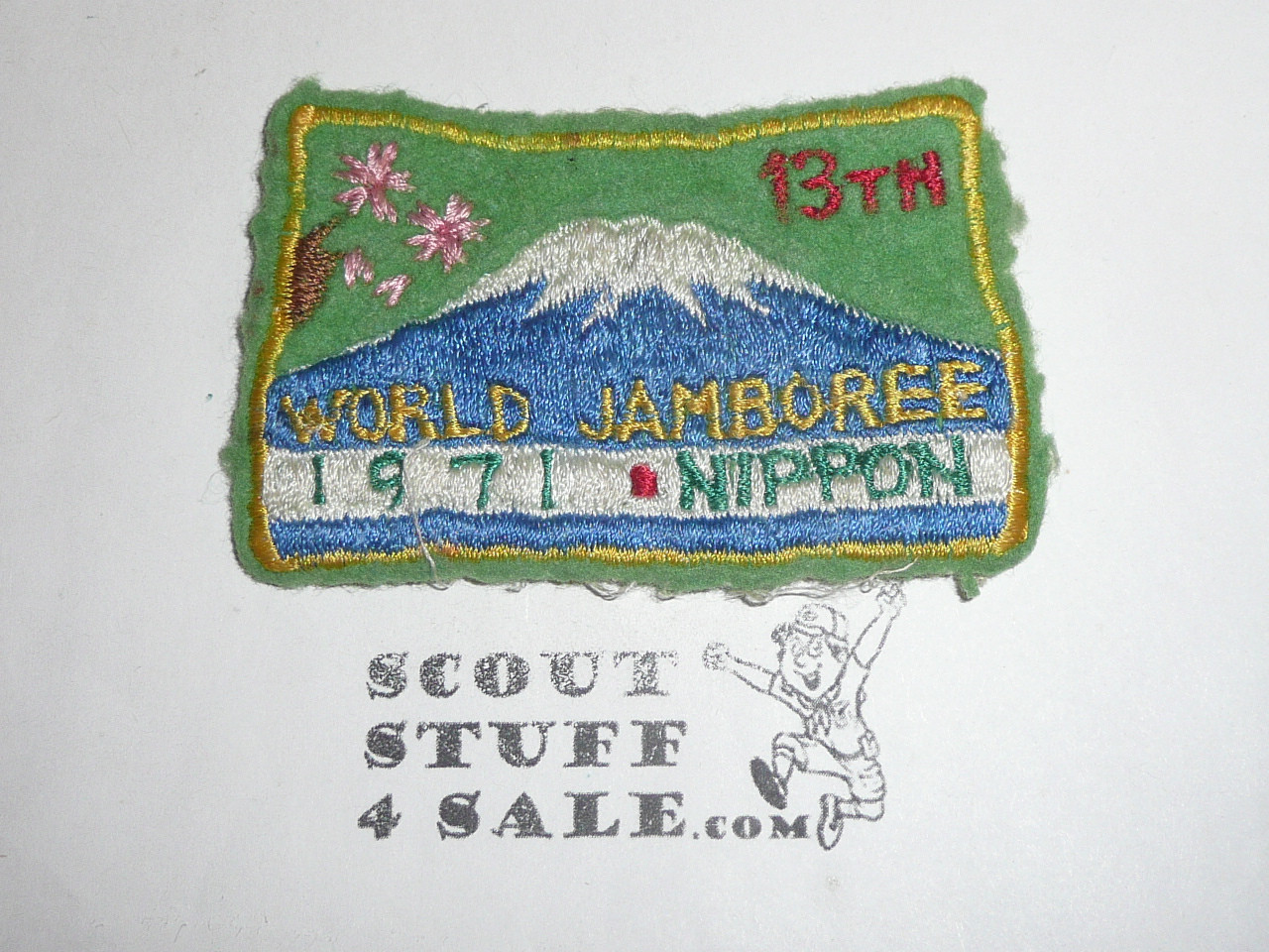 1971 World Jamboree Felt Patch, green felt of Mt. Fuji, used