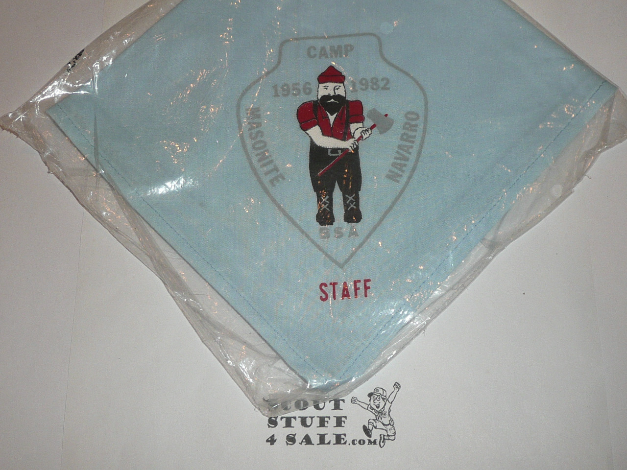 Camp Masonite Navarro STAFF Neckerchief, Sonoma Mendocino Area Council, 1982