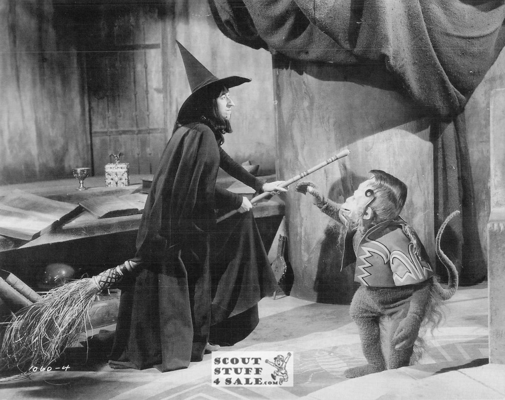 The Wizard of Oz Movie Postcard by Classico SF #220-062, 8x10"