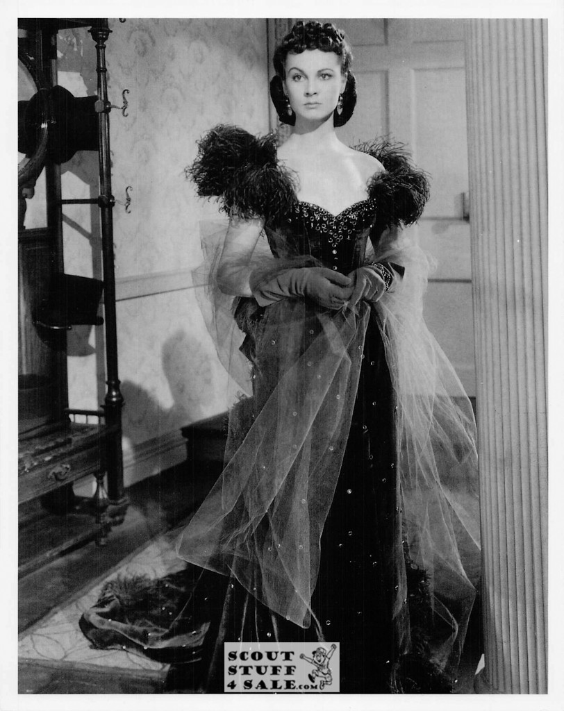 Gone WIth The Wind Vivien Leigh Movie Postcard by Classico SF #220-066, 8x10"