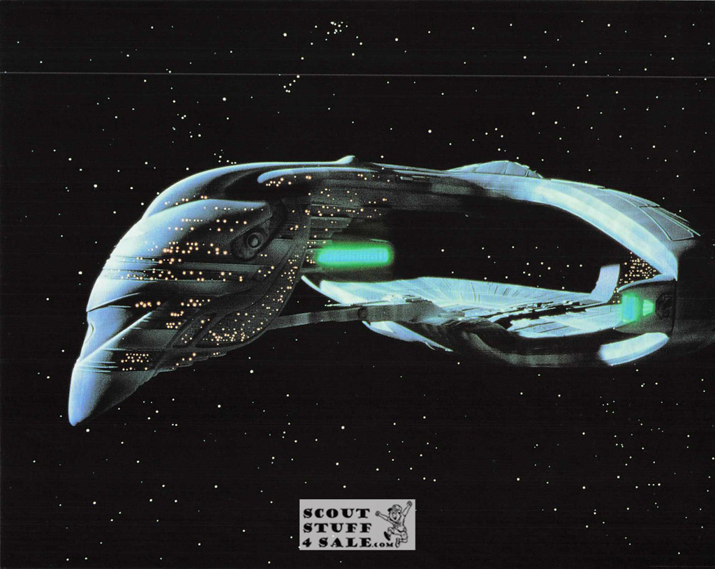 Star Trek Next Generatin Postcard by Classico SF #220-140, 8x10"