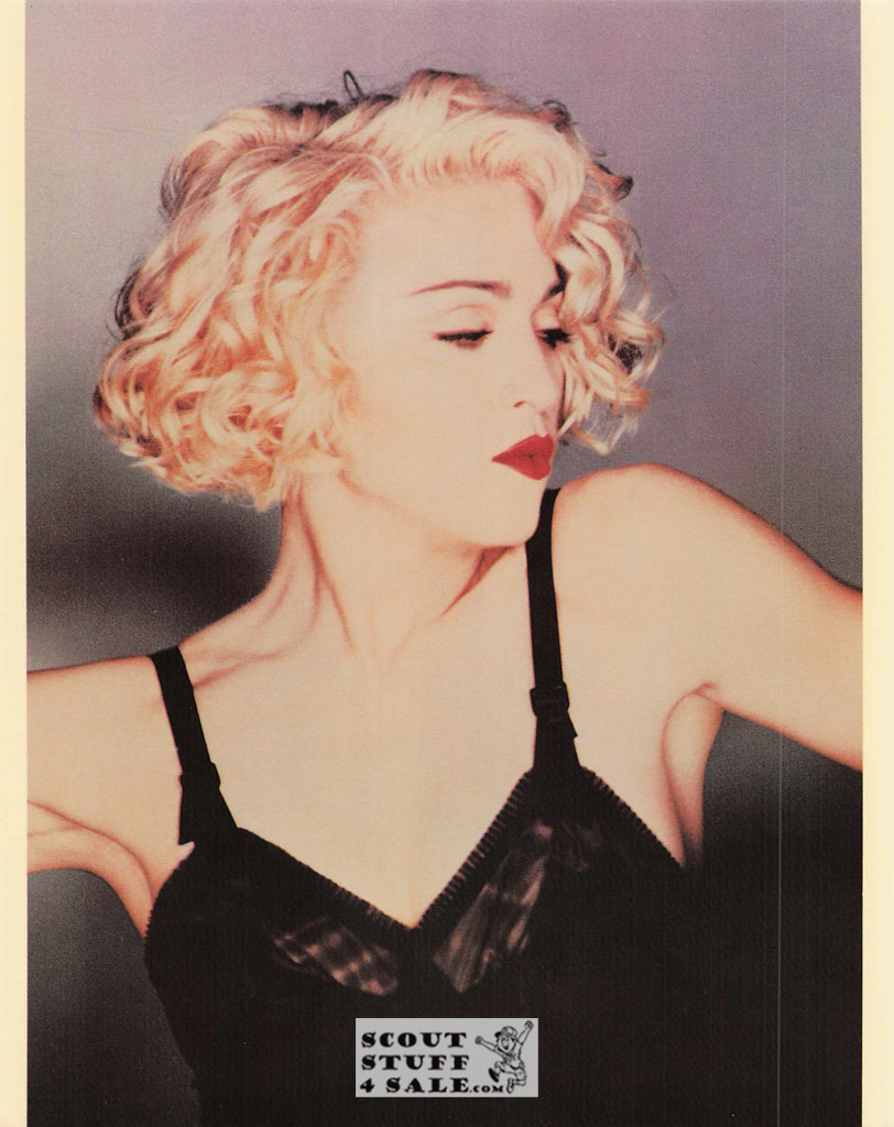 Madonna Postcard by Classico SF #463-019, 8x10"