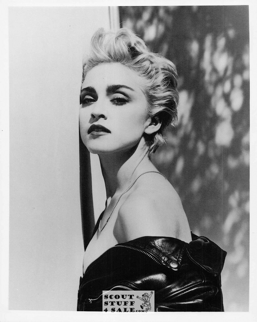 Madonna Postcard by Classico SF #463-021, 8x10"