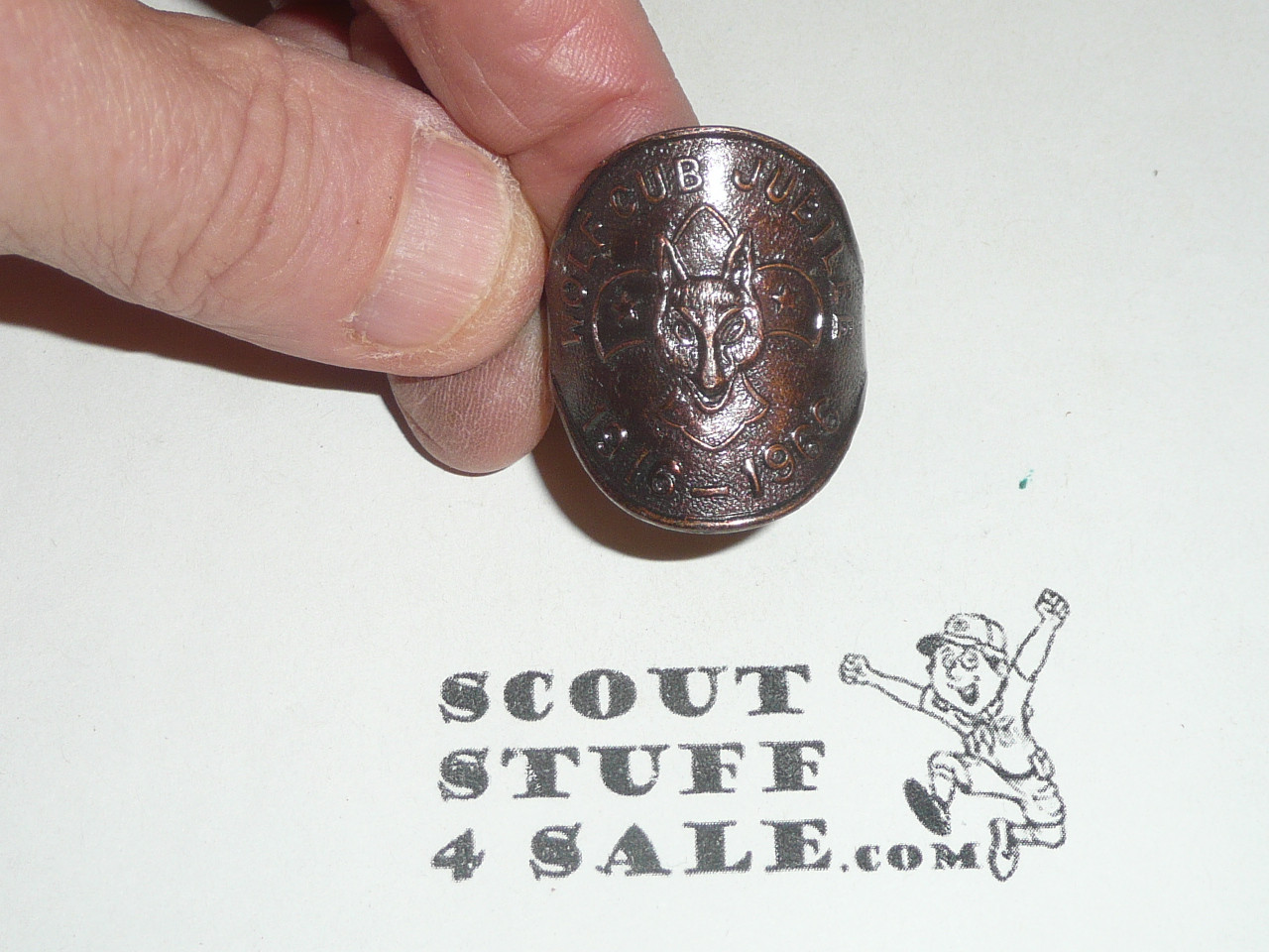 Wolf Cub Jubilee 1916-1966 Bronze Neckerchief Slide