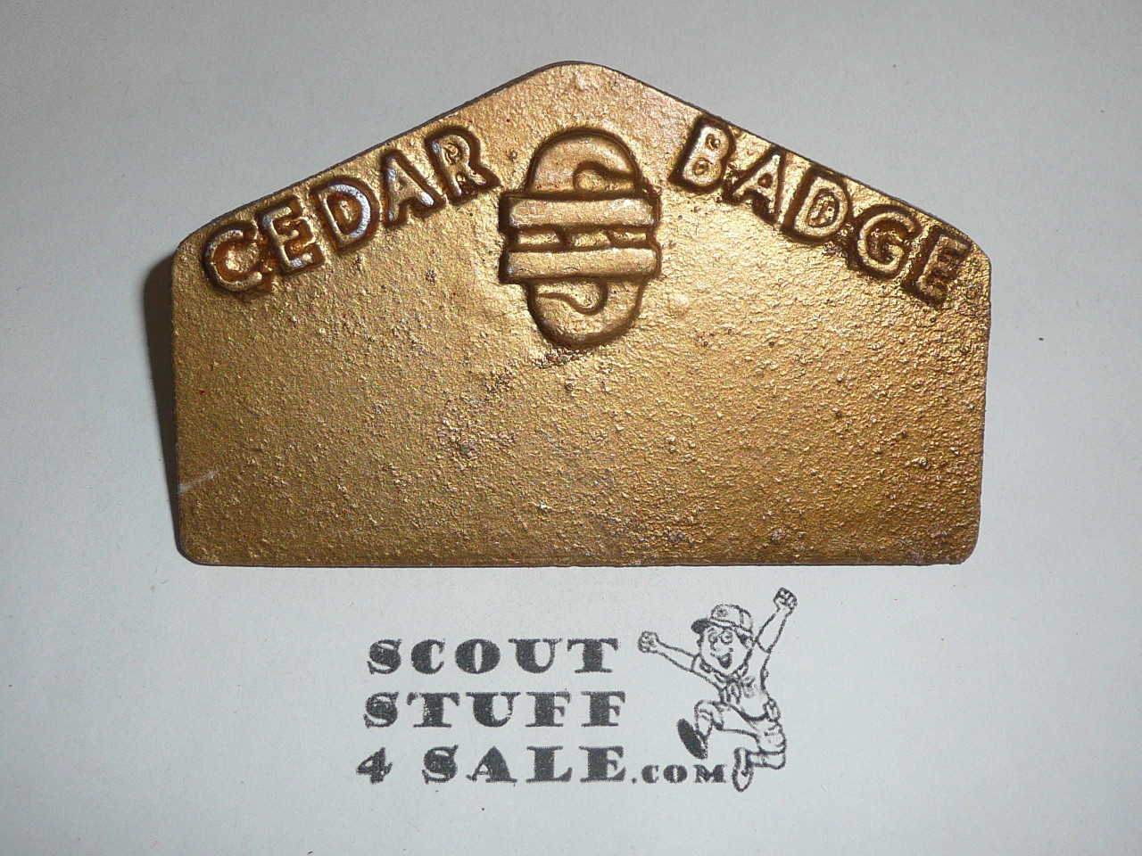 1950's Los Angeles Area Council Cedar Badge Junior Leader Training Program cast metal Neckerchief Slide, Gold color