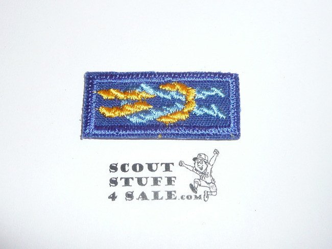 Cub Scouter Award Knot, Retired