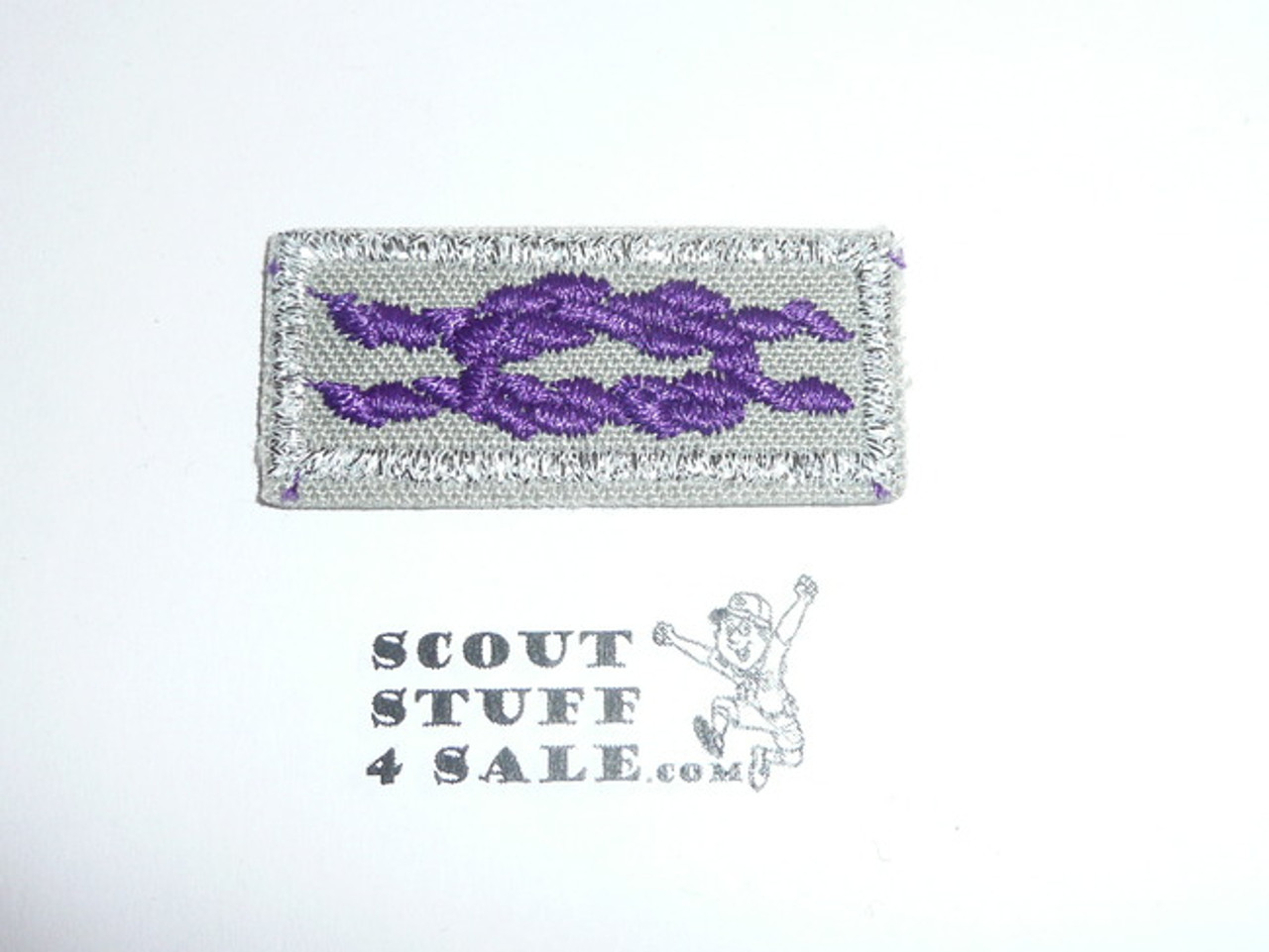 Adult Religious Award Knot, 1973-current, lite use