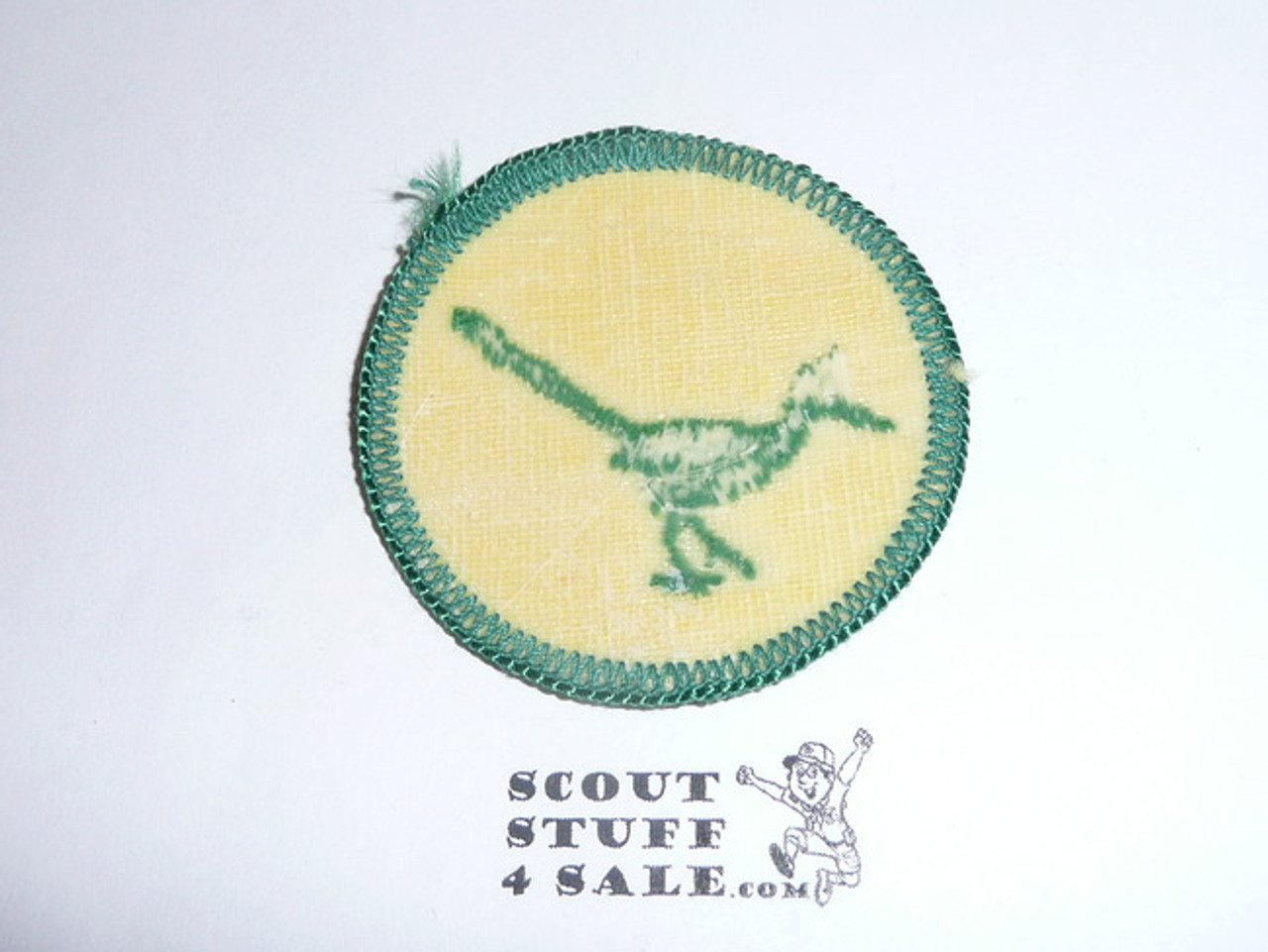 RoadRunner Patrol Medallion, Yellow Twill with plastic back, 1972-1989