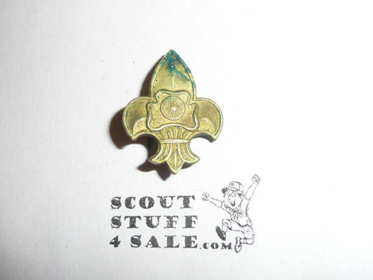 OLD Non-USA Boy Scout Pin, BPCN1