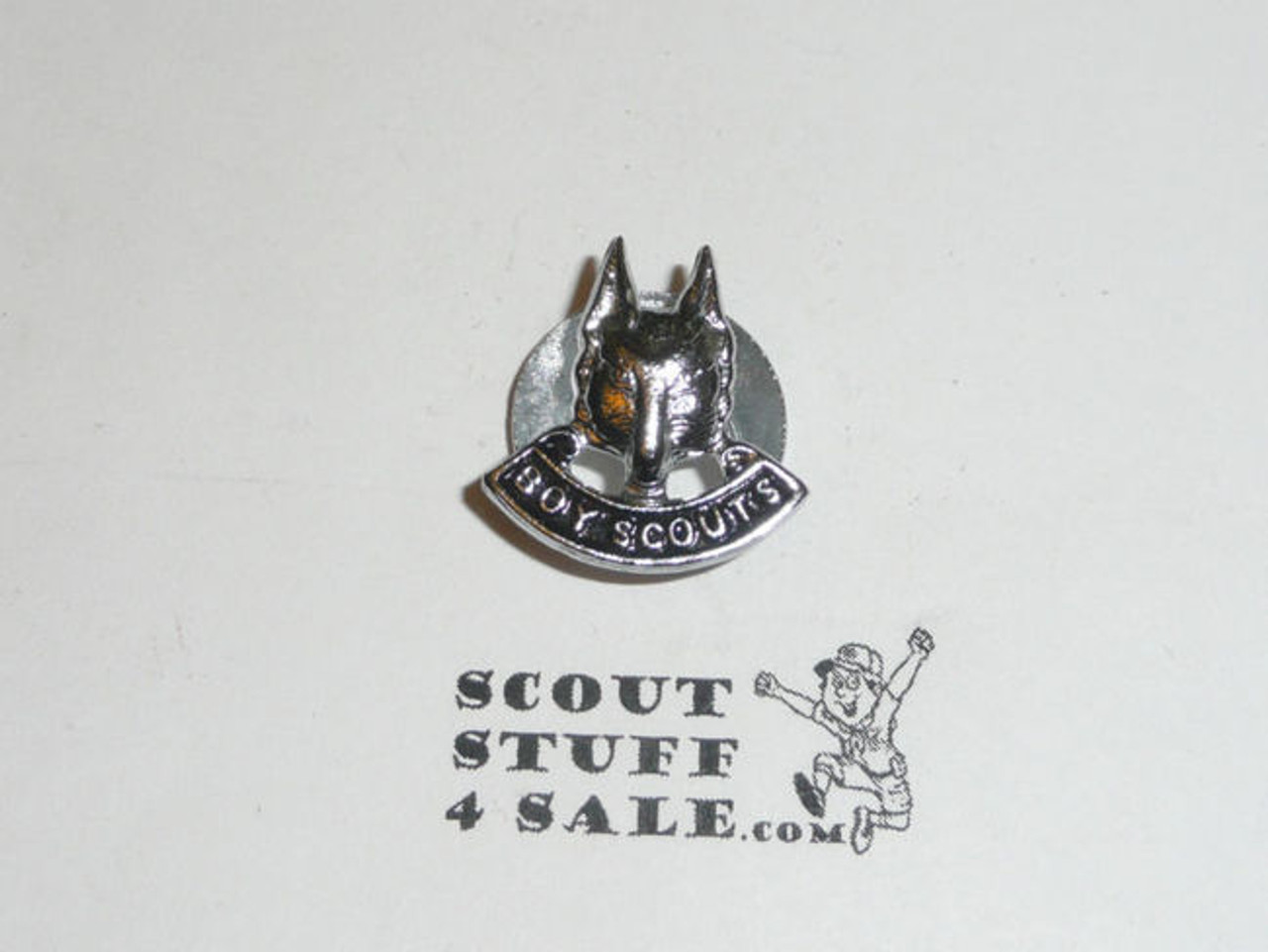 OLD Non USA boy scout pin, Cub Scout, May be British, PC7