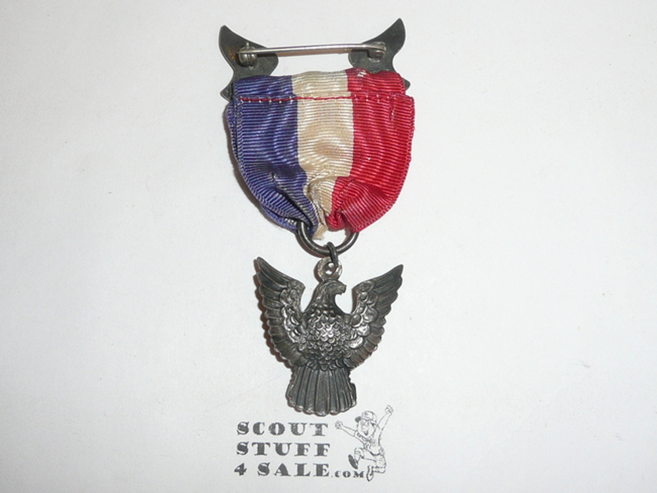 Eagle Scout Medal, Robbins 2B, 1930-1933, Finely Detailed front, wear to ribbon