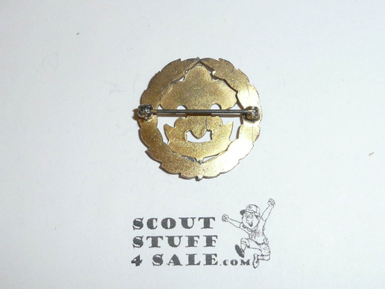 Assistant Scout Executive Collar Brass, Squatty Crown, Horizontal Spin Lock Clasp