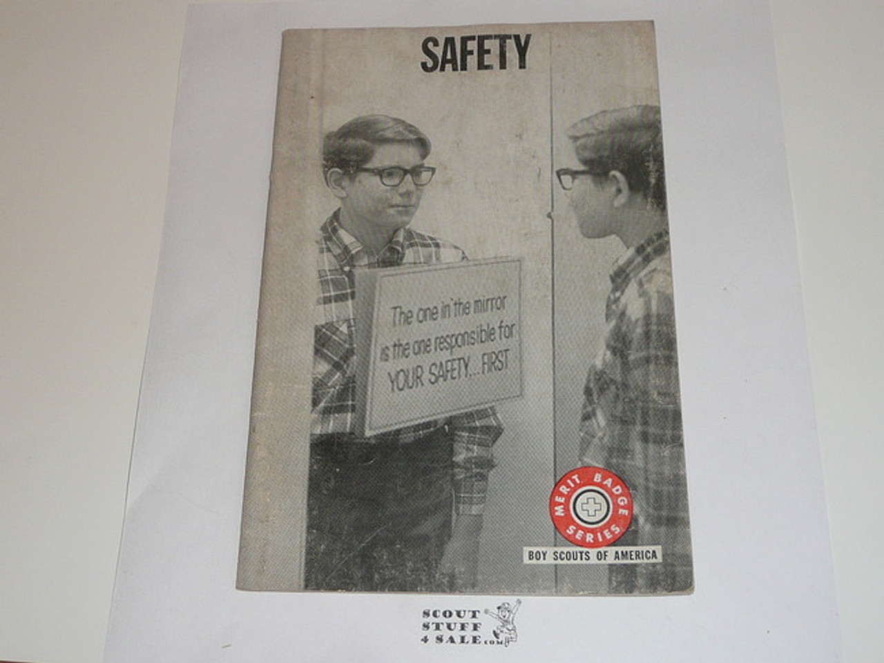 Safety Merit Badge Pamphlet, Type 7, Full Picture, 7-72 Printing