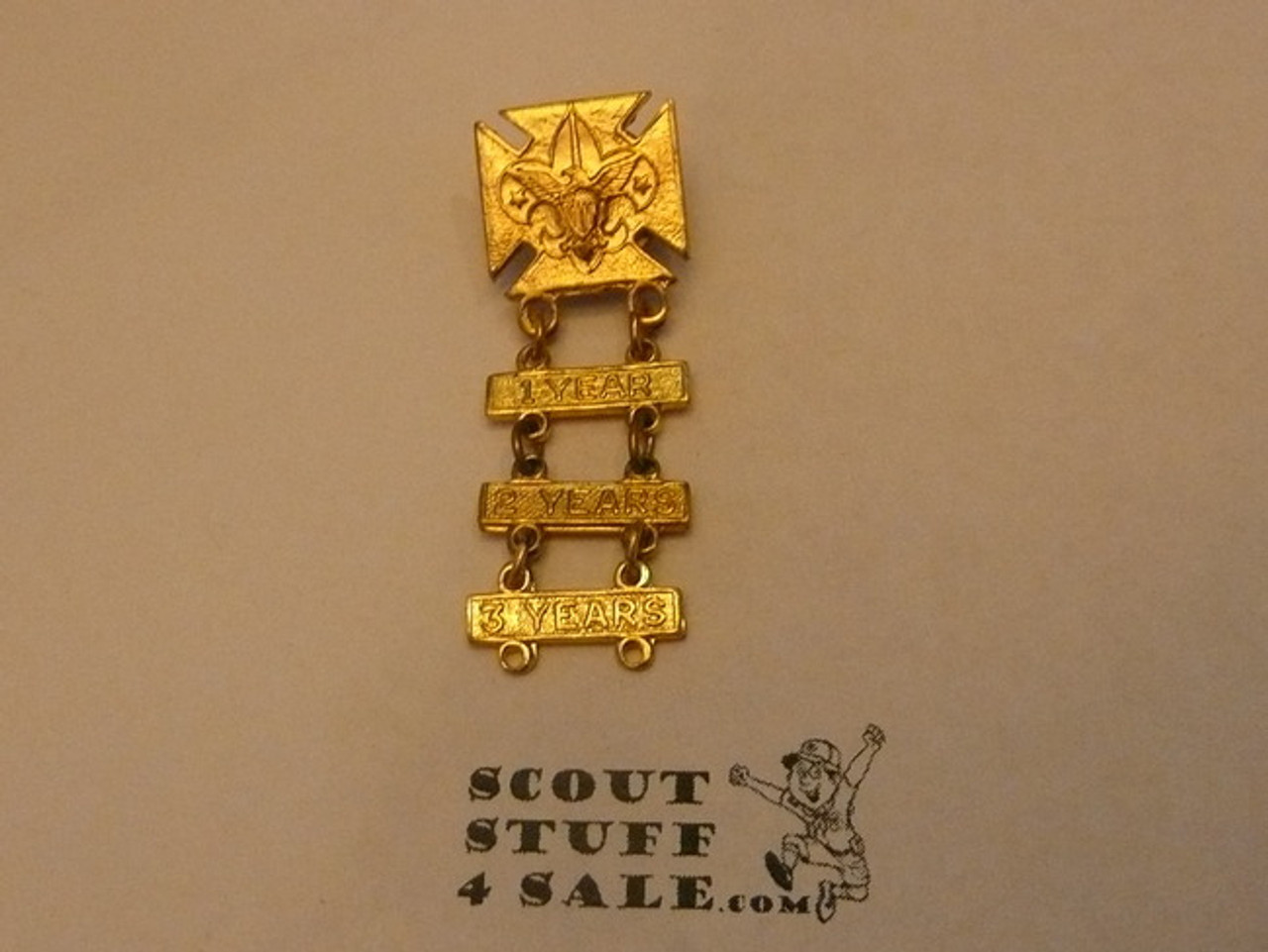 100% Duty Award, Pin on the shield, post back, with 1-3 year bars