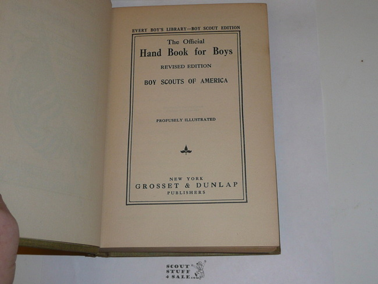 1914 Boy Scout Handbook, Second Edition, Every Boy's Library Edition, Type Two Binding, Mint condition