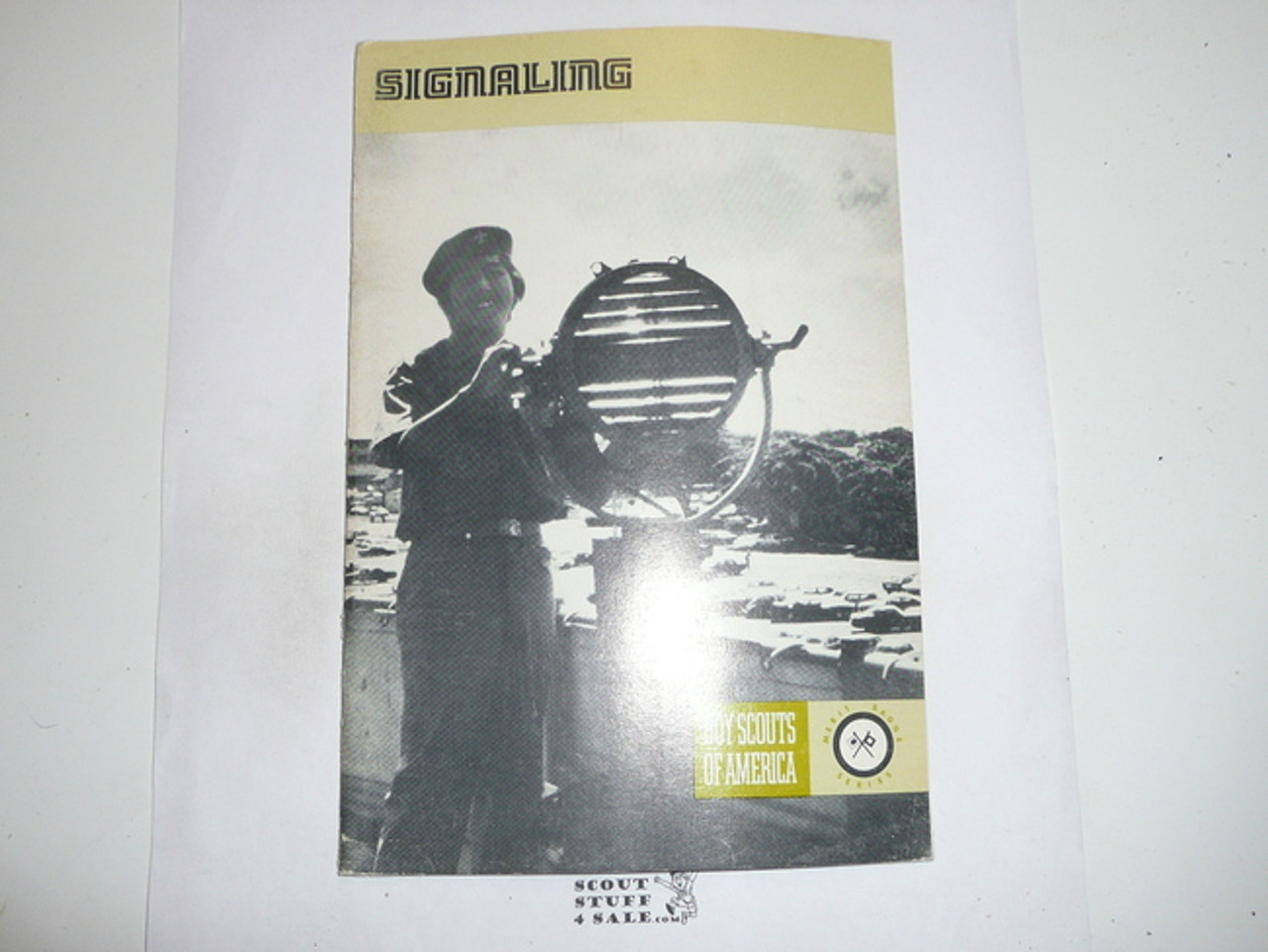 Signaling Merit Badge Pamphlet, Type 8, Green Band Cover, 3-77 Printing