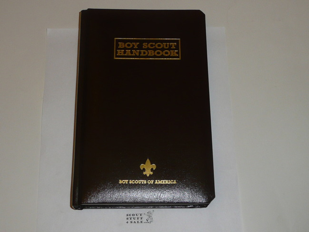 1998 Boy Scout Handbook, Eleventh Edition, First Printing, RARE Leather binding numbered edition of 2000, MINT condition