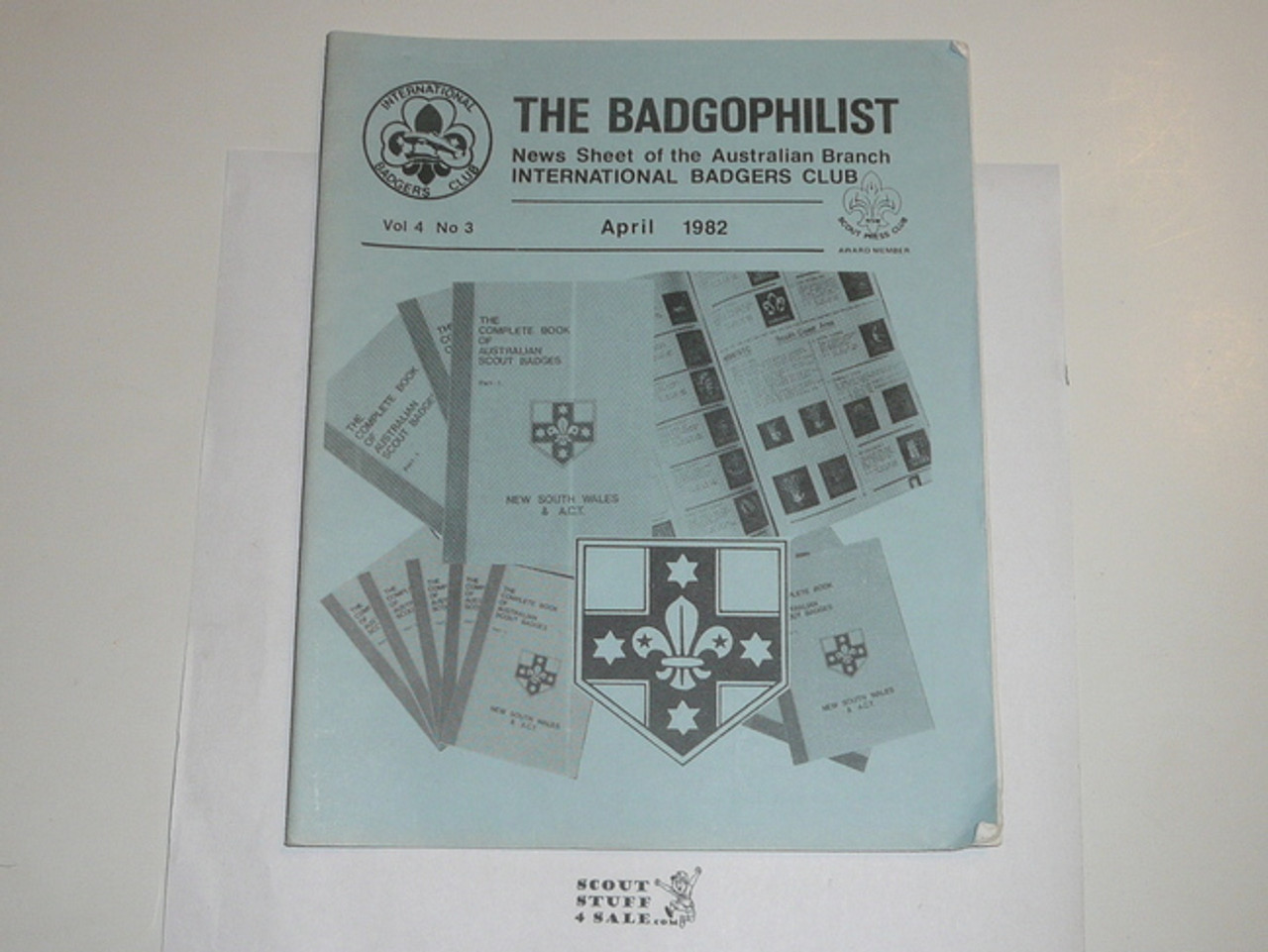 The Badgophilist, Newsletter of the Australian Branch of the International Badger clubb, 1982 April, Vol 4 #3