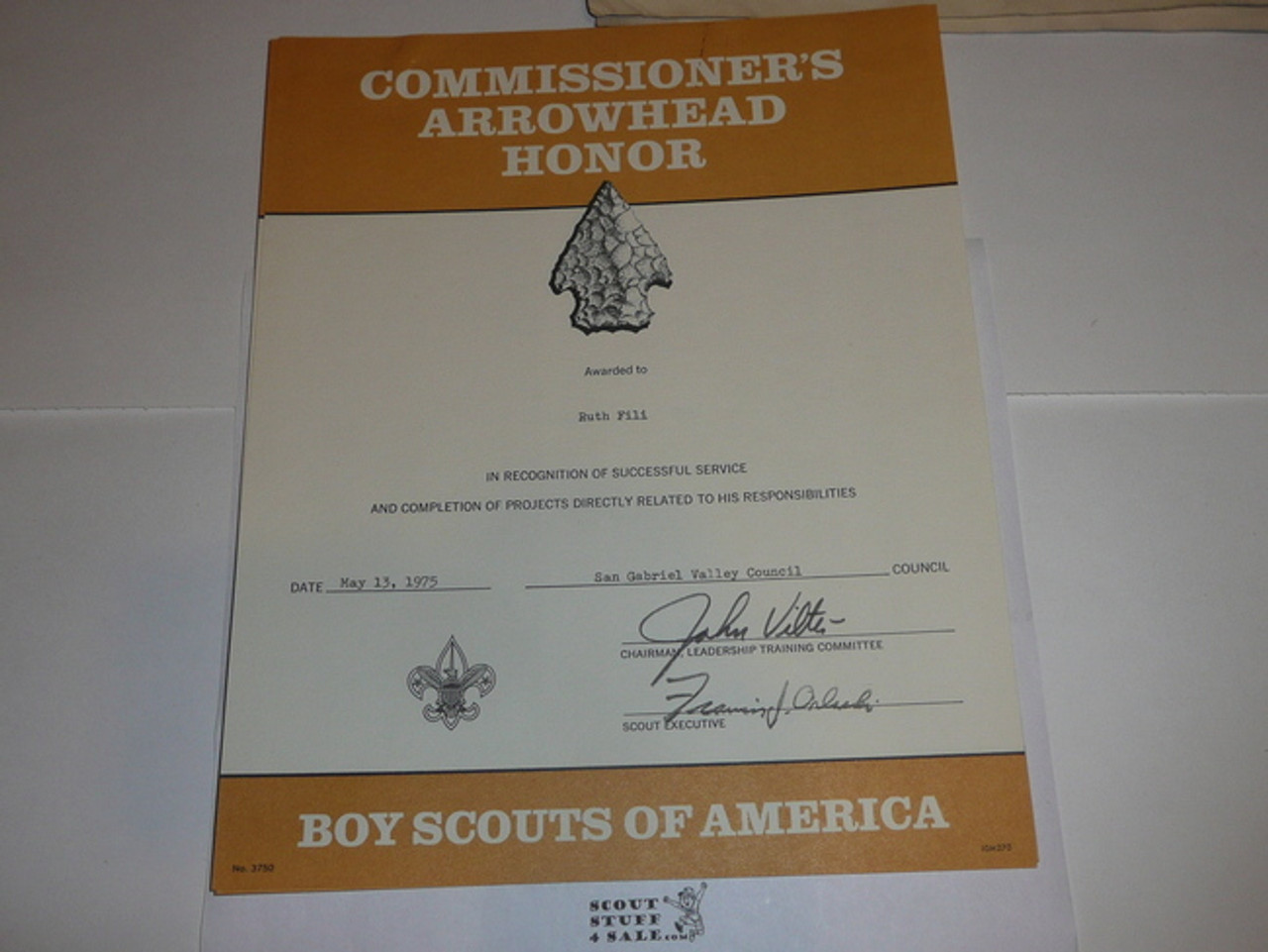 1975 Arrowhead Commissioner Award Training Certificate, presented