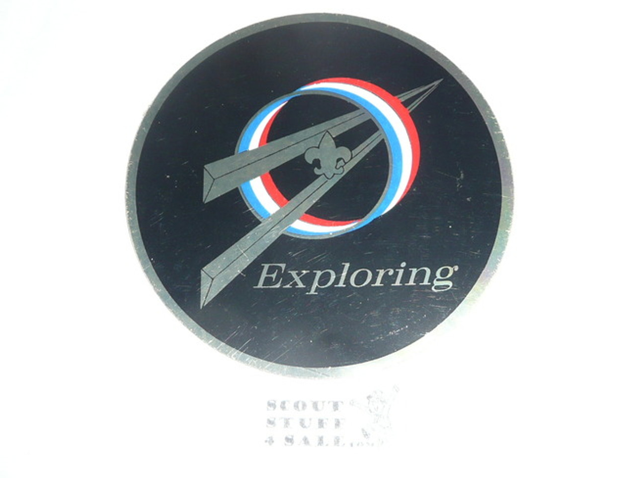 Round Exploring Sticker