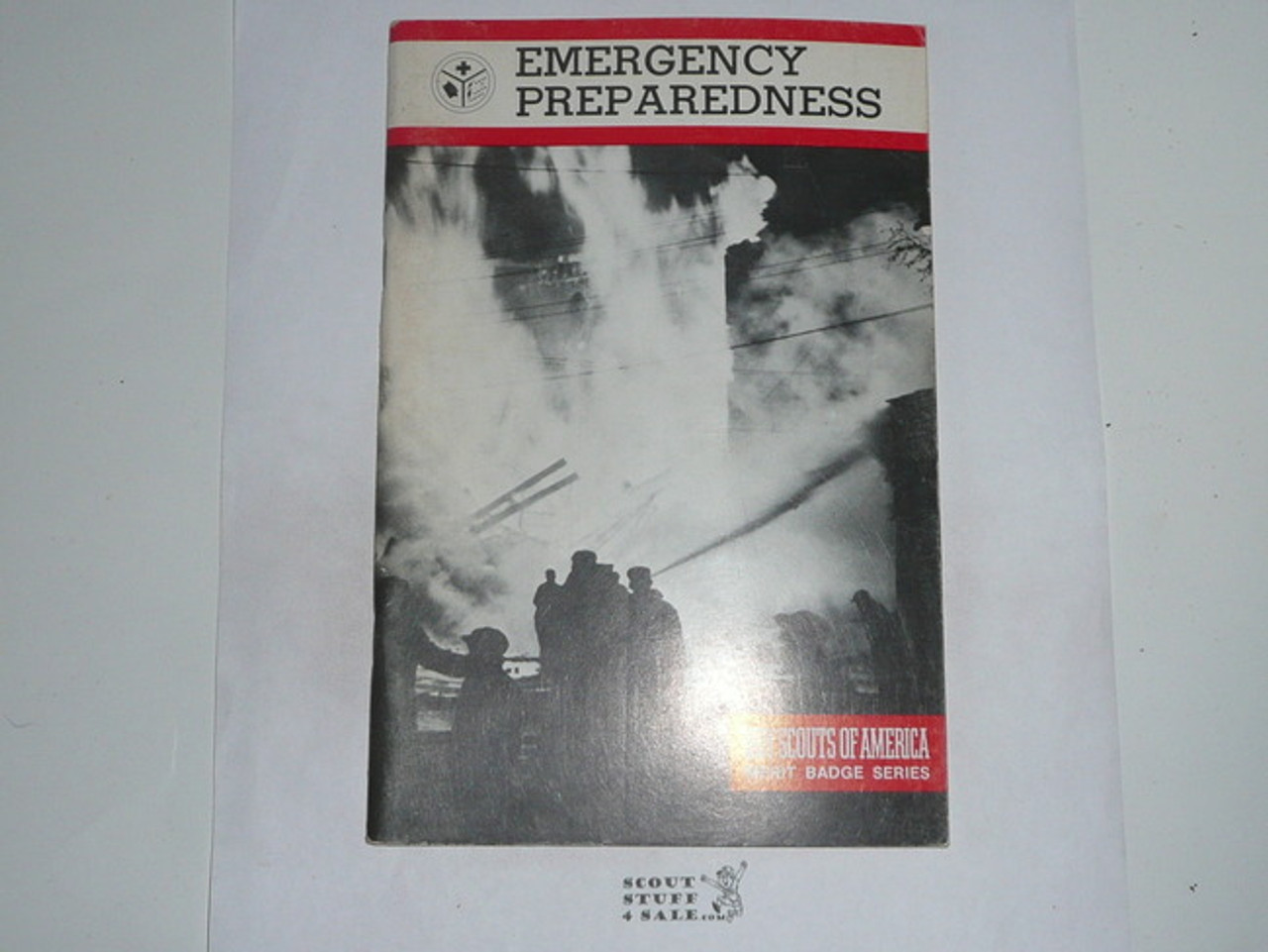 Emergency Preparedness Merit Badge Pamphlet, Type 9, Red Band Cover, 2-80 Printing